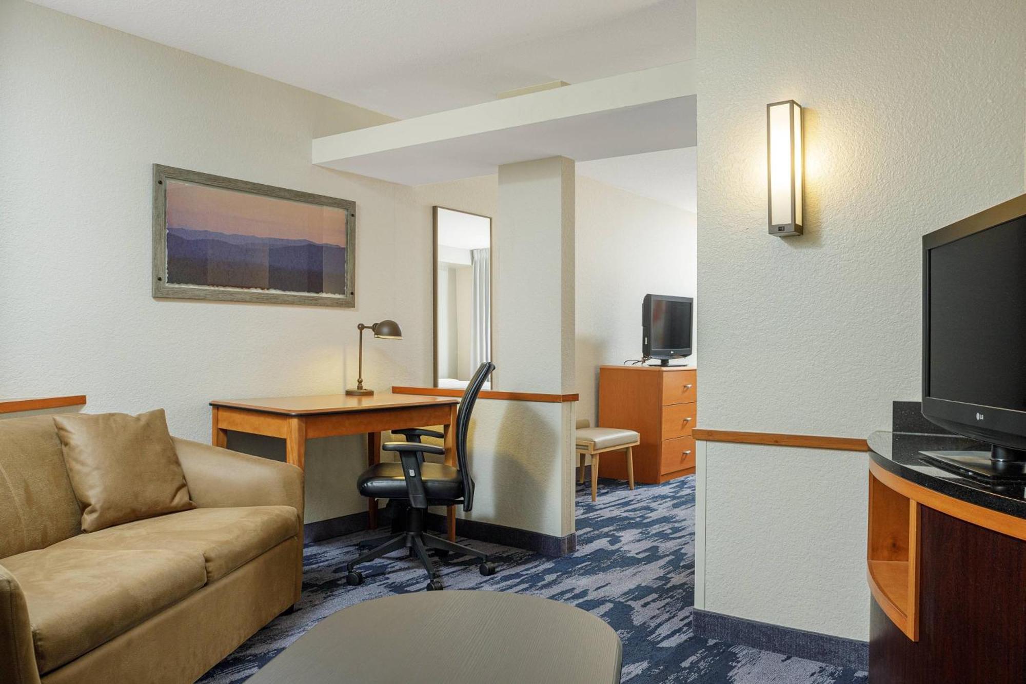Fairfield Inn & Suites By Marriott Педука Екстер'єр фото
