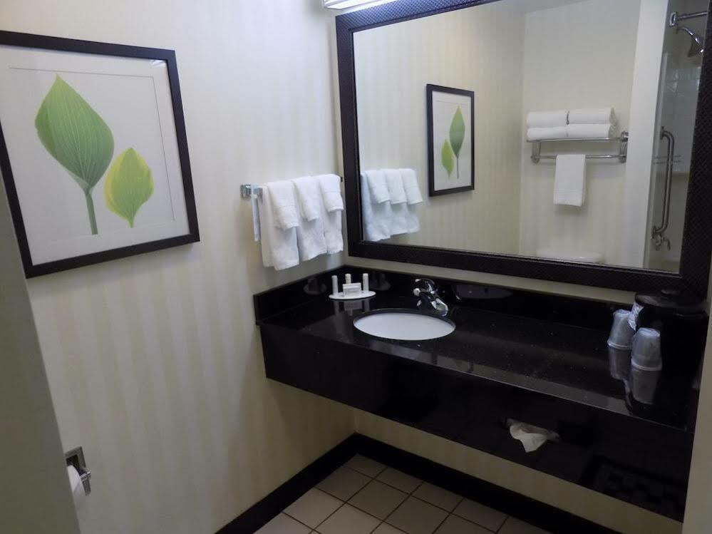 Fairfield Inn & Suites By Marriott Педука Екстер'єр фото